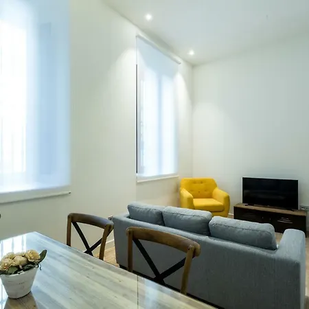 Apartamentos Lanza Seville Exterior photo